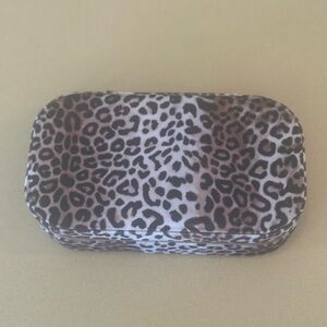 Leopard Print Women's travel jewelry case